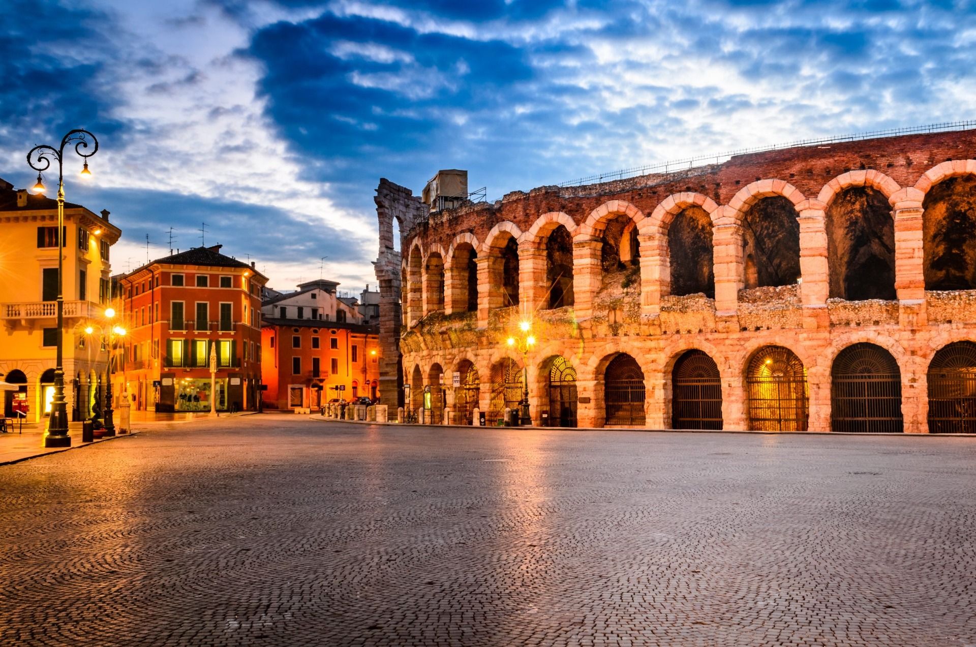 10 Must-See Attractions in Verona (That Locals Love Too)